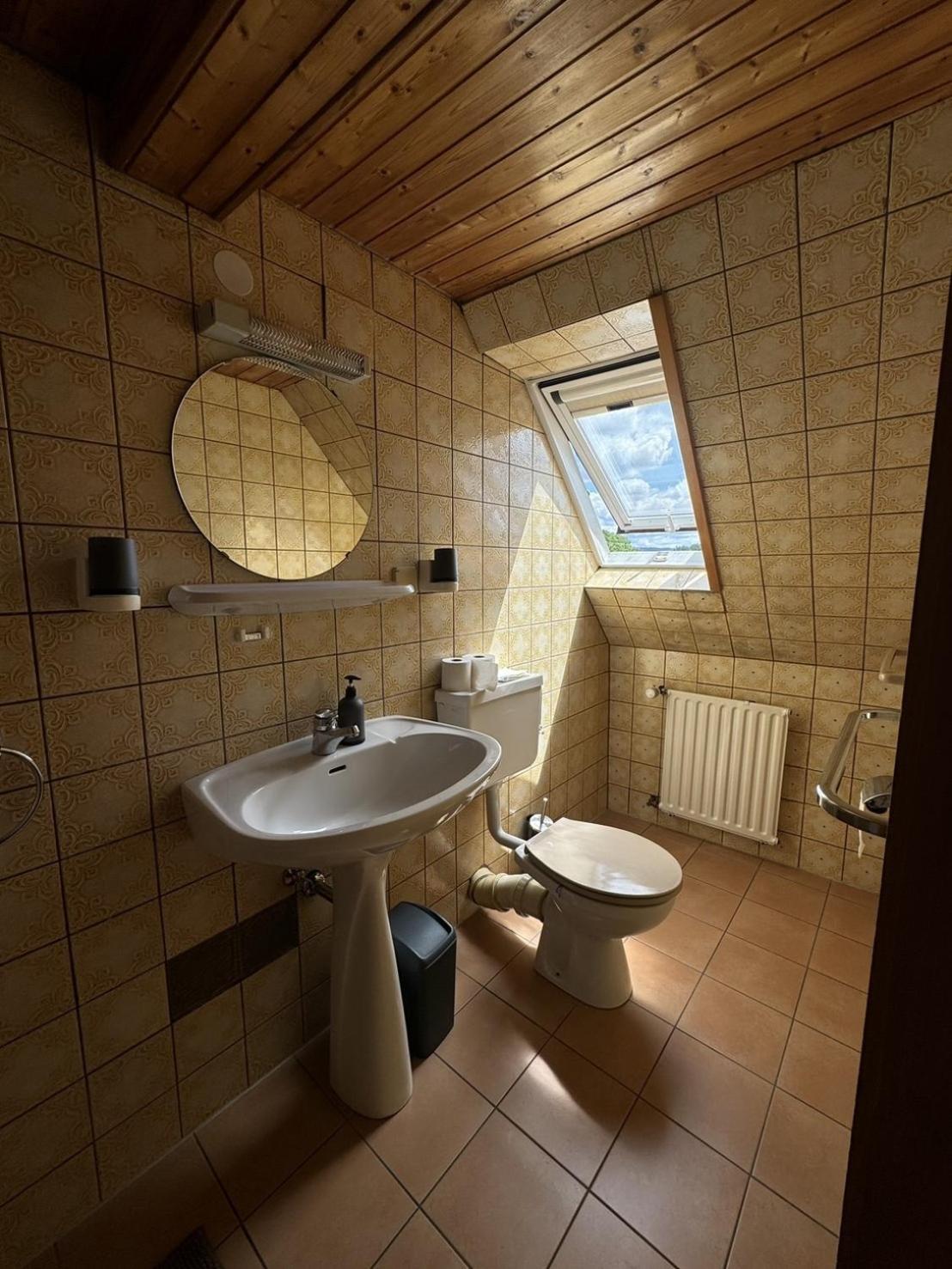 Gasthaus Engel Grifte Bagian luar foto